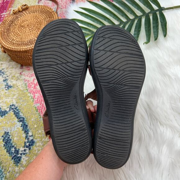 Clarks Neutral Brown Leather Laurieann Kay Slingback T-Strap Sandal 11 - Picture 7 of 8